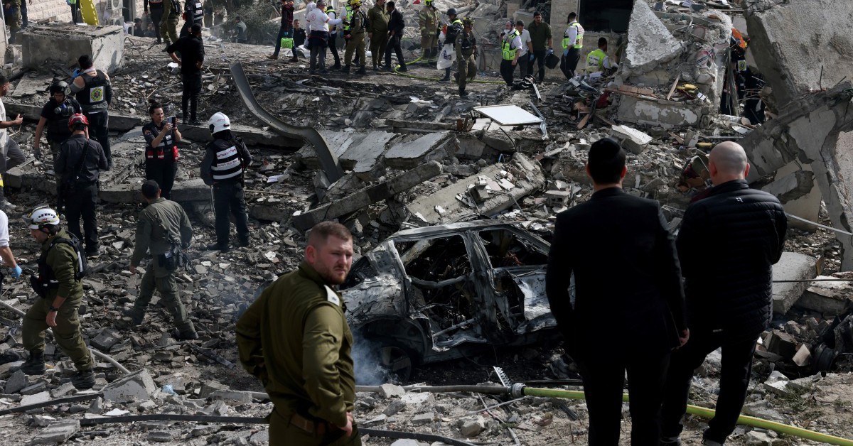 Israel thả 2.000 quả bom xuống Iran, Mỹ cho máy bay tàng hình B-2 tham chiến