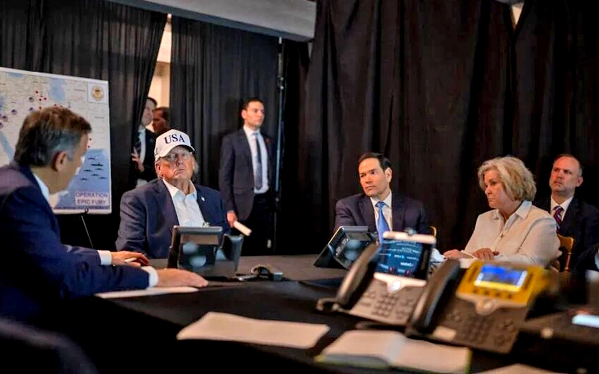 Nhà Trắng công bố hình ảnh, nêu lý do ông Trump theo dõi chiến dịch tập kích Iran từ Mar-a-Lago