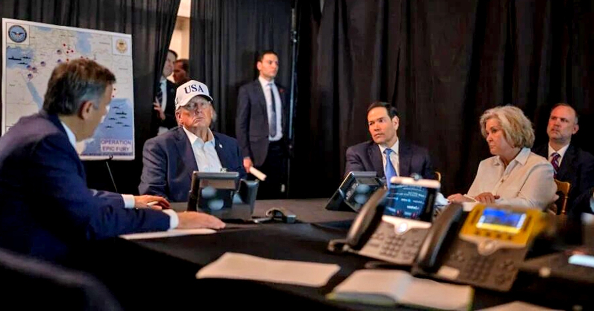 Nhà Trắng công bố hình ảnh, nêu lý do ông Trump theo dõi chiến dịch tập kích Iran từ Mar-a-Lago