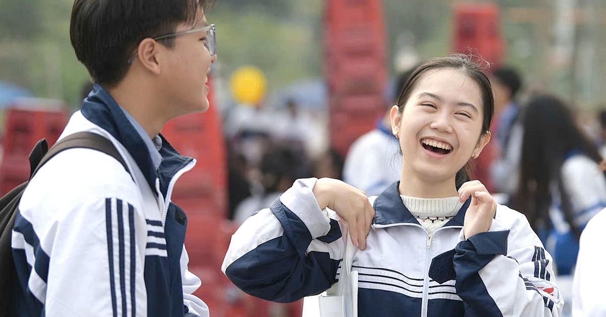 Lớp 12 mơ hồ chọn nghề: Theo đam mê hay chạy theo trend?