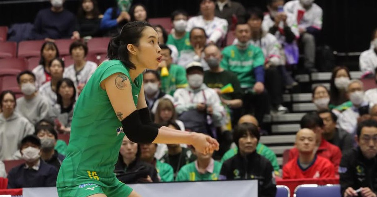 2 cô gái bóng chuyền Việt Nam tỏa sáng gây ngỡ ngàng tại Nhật