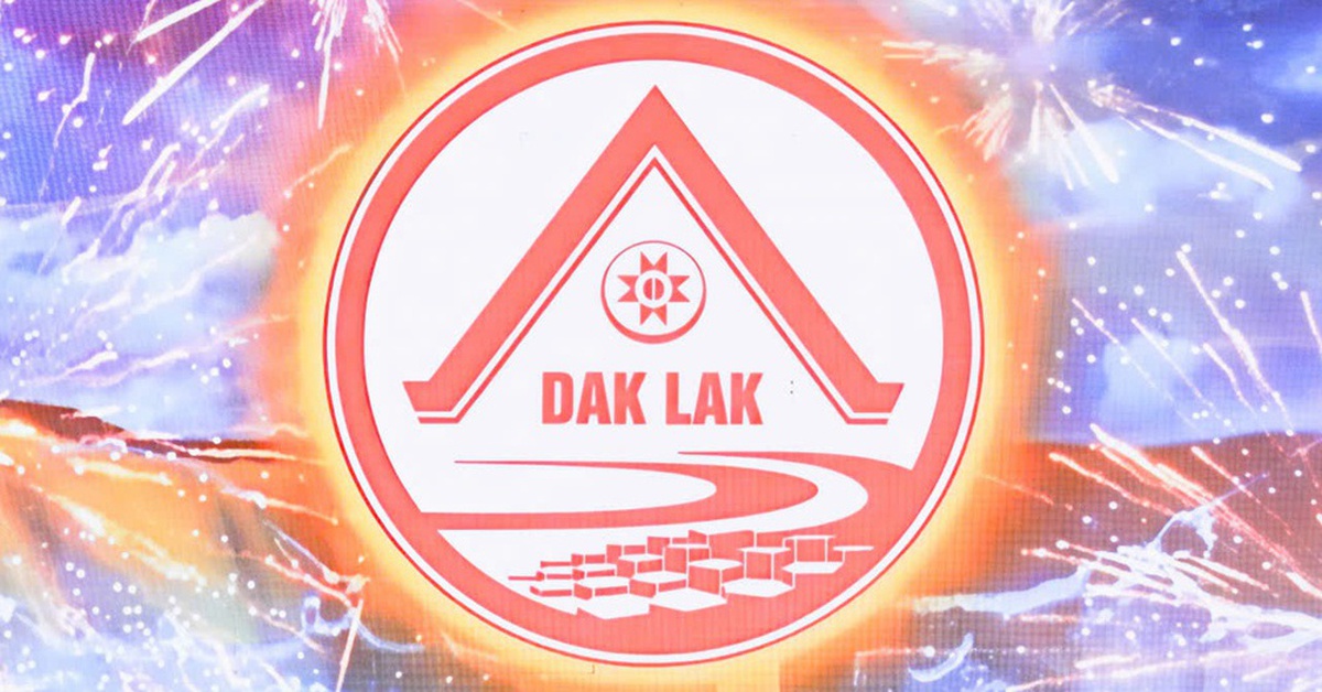 Trao giải nhất thiết kế biểu trưng tỉnh Đắk Lắk cho tác giả người Đà Nẵng