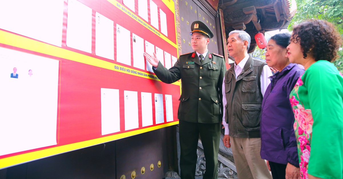 Công an Hà Nội triển khai đồng bộ các phương án, sẵn sàng bảo vệ an ninh trật tự bầu cử