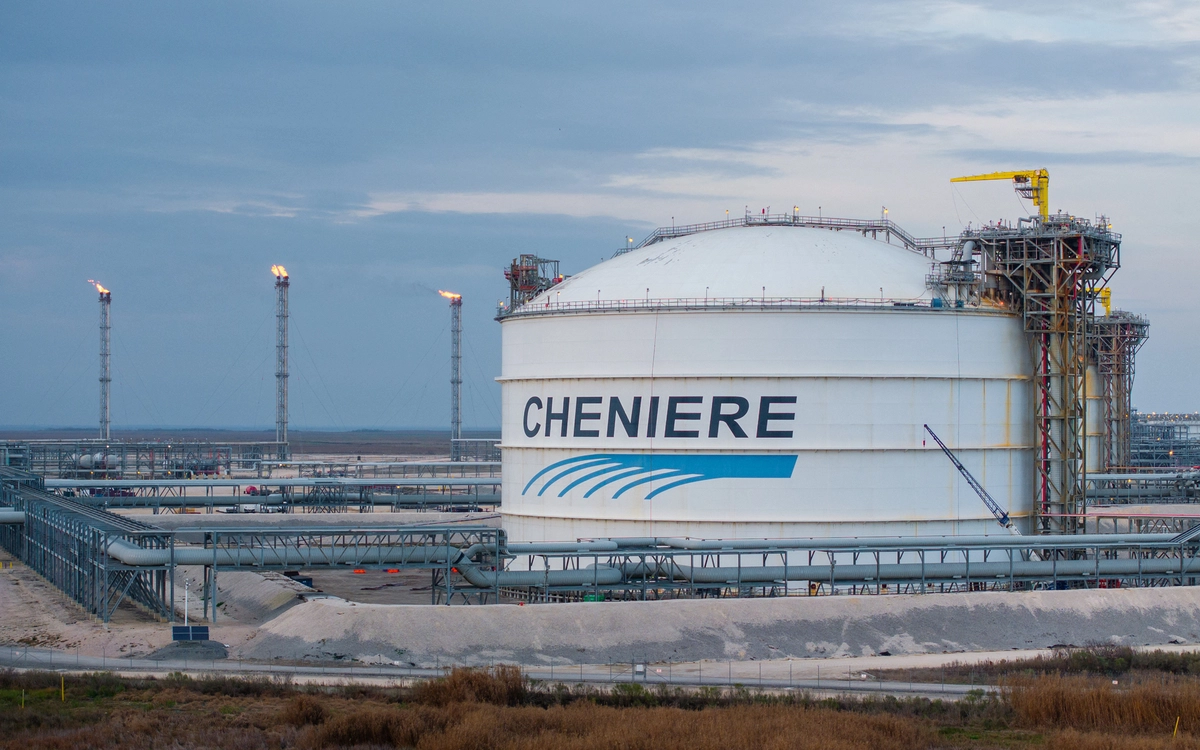 Nhiều nền kinh tế lớn 'đau đầu' với giá nhiên liệu do chiến sự Trung Đông