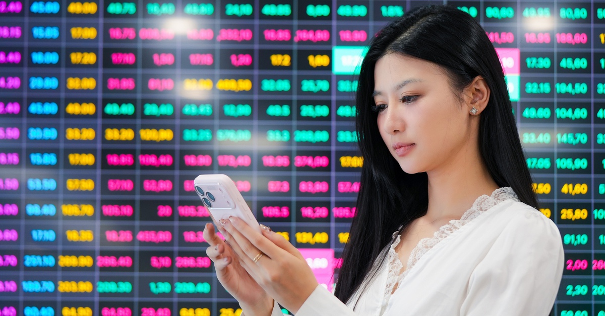 VN-Index tăng hơn 40 điểm sau phiên giảm kỷ lục