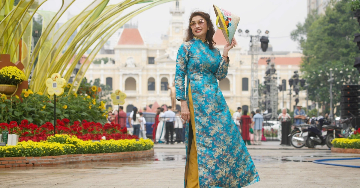 Giữ ranh giới cho áo dài