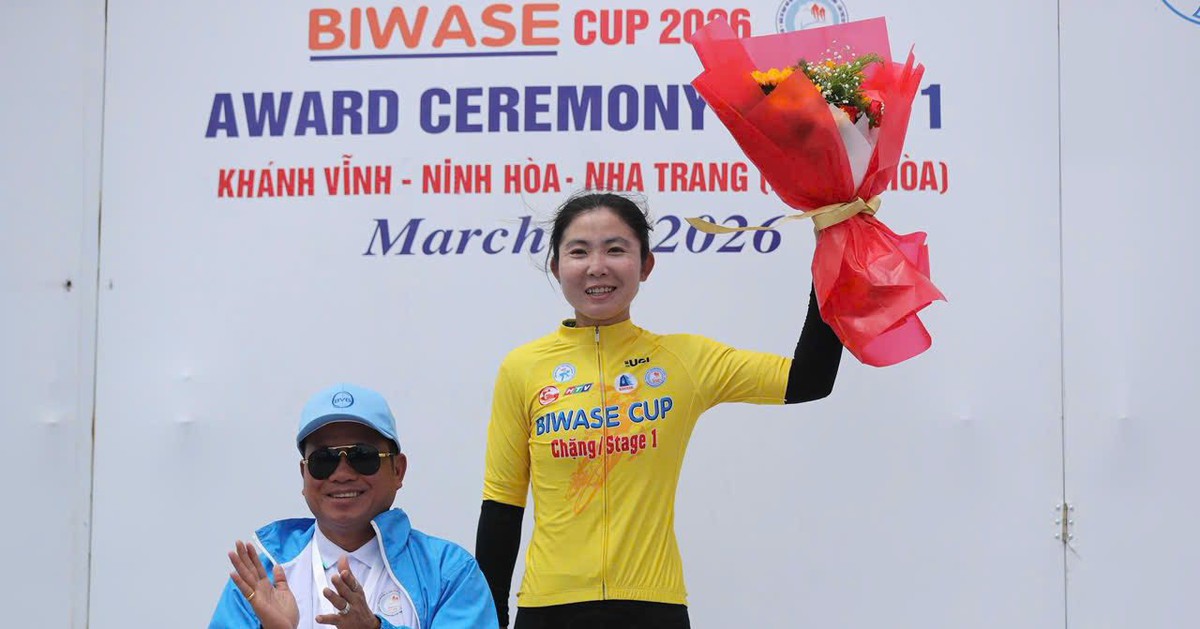 Vượt qua nhiều ngoại binh mạnh, cua rơ Việt Nam thắng ấn tượng chặng 1 Biwase Cup