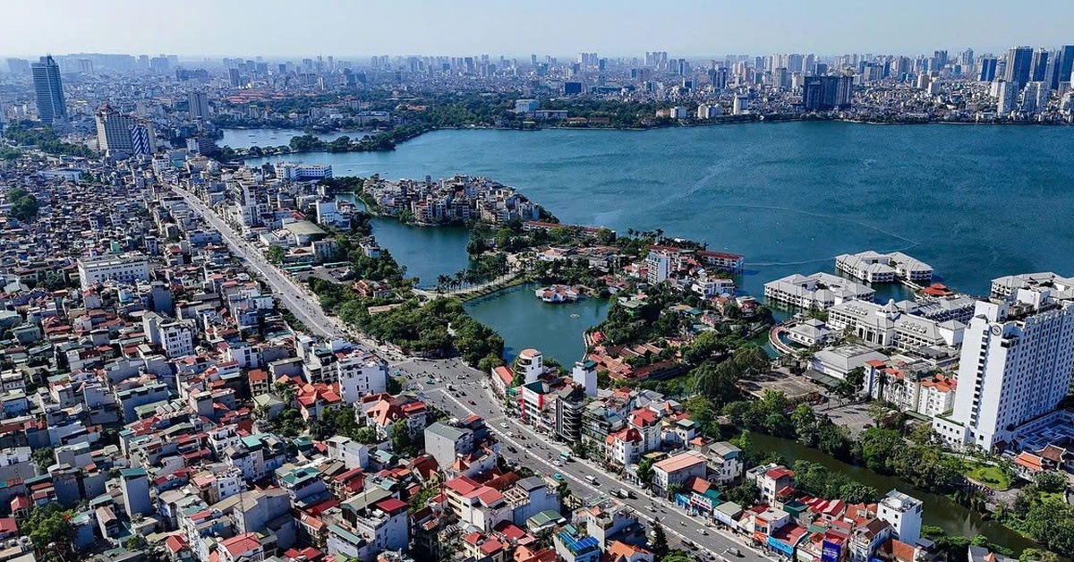 Hà Nội rào chắn đường Nghi Tàm, tổ chức lại giao thông đường Âu Cơ để thi công cầu Tứ Liên