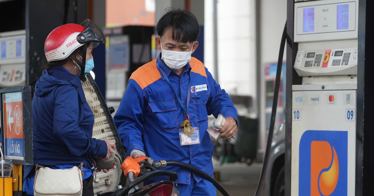 Sở Công Thương TP.HCM: Nguồn cung đảm bảo, giá xăng Việt Nam vẫn thấp hơn nhiều nước trong khu vực