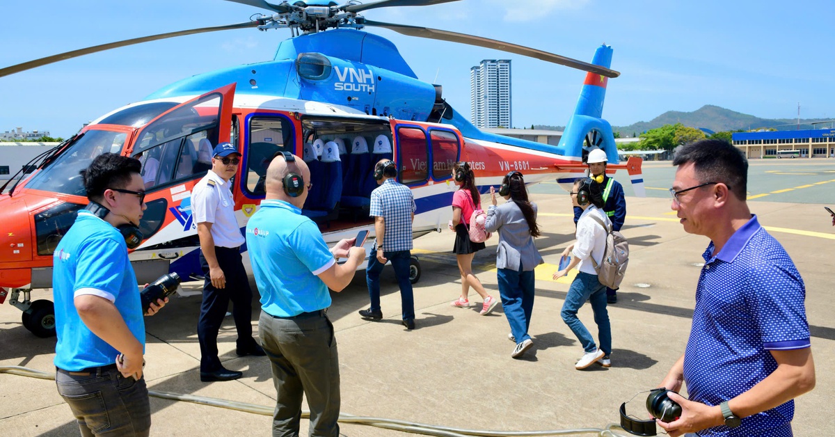 Ngắm cảnh đẹp TP.HCM từ trực thăng