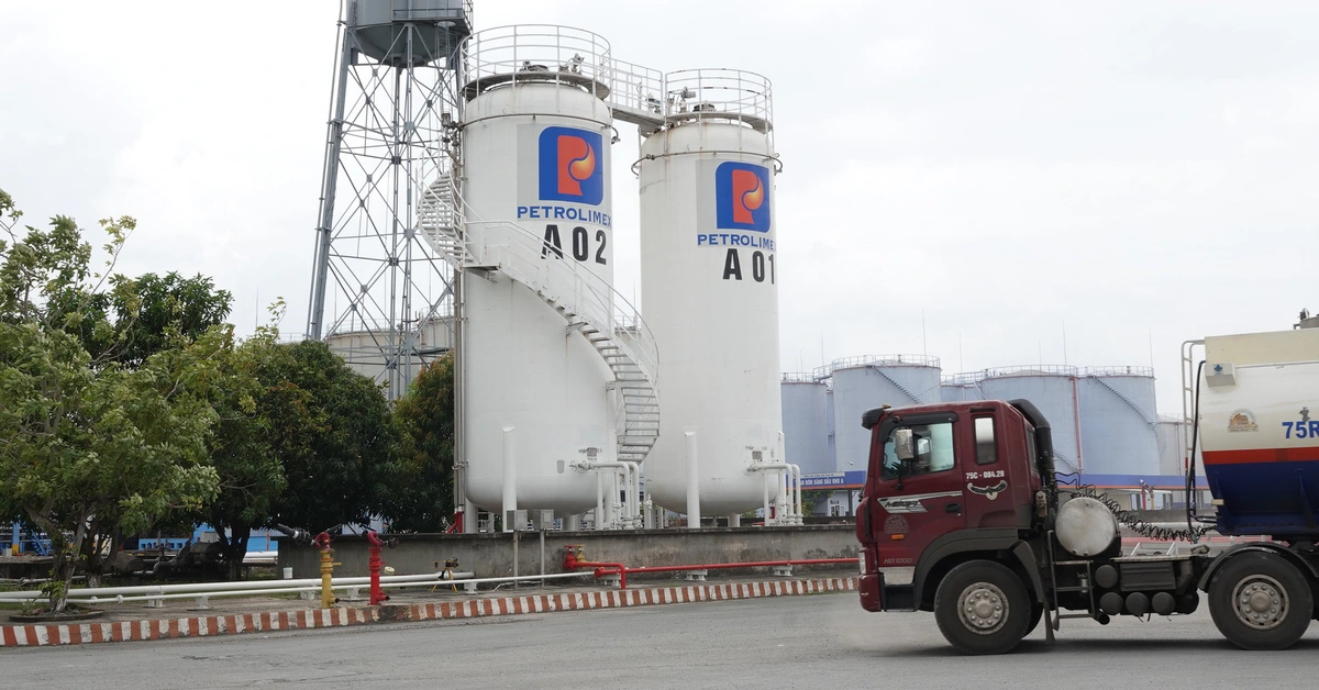 Chỉ còn xăng E5 RON92 và E10 RON95: Giảm lệ thuộc vào dầu mỏ, mở đầu ra cho nông sản