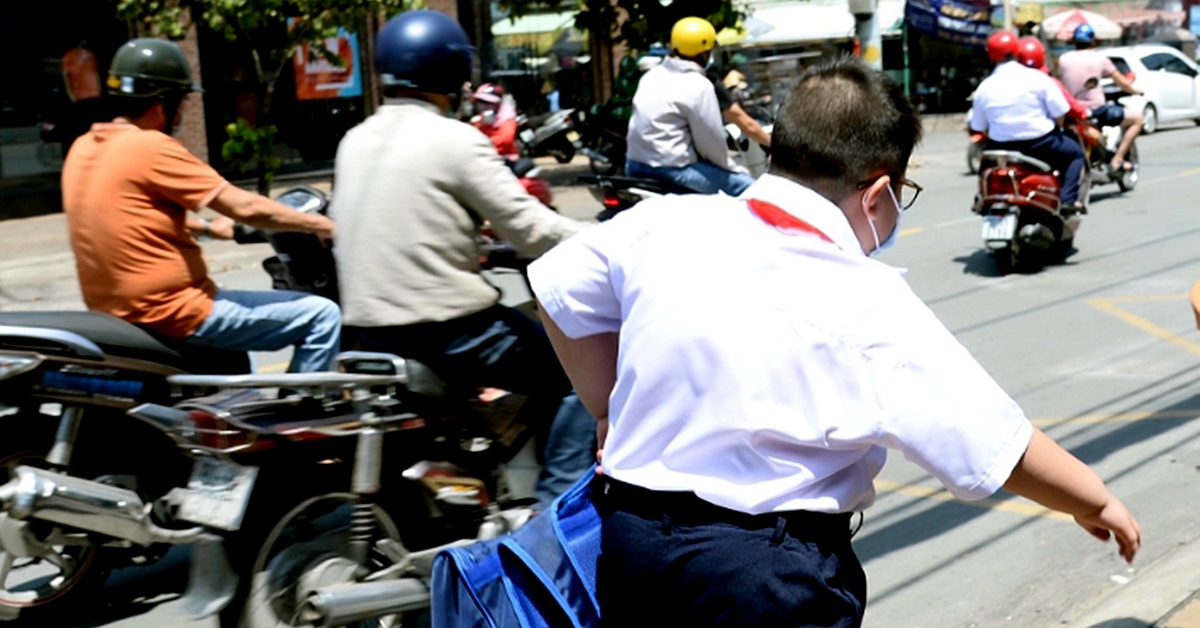 Hơn 40% học sinh TP.HCM thừa cân, béo phì, 'điểm tên' trà sữa, nước ngọt, đồ ăn nhanh