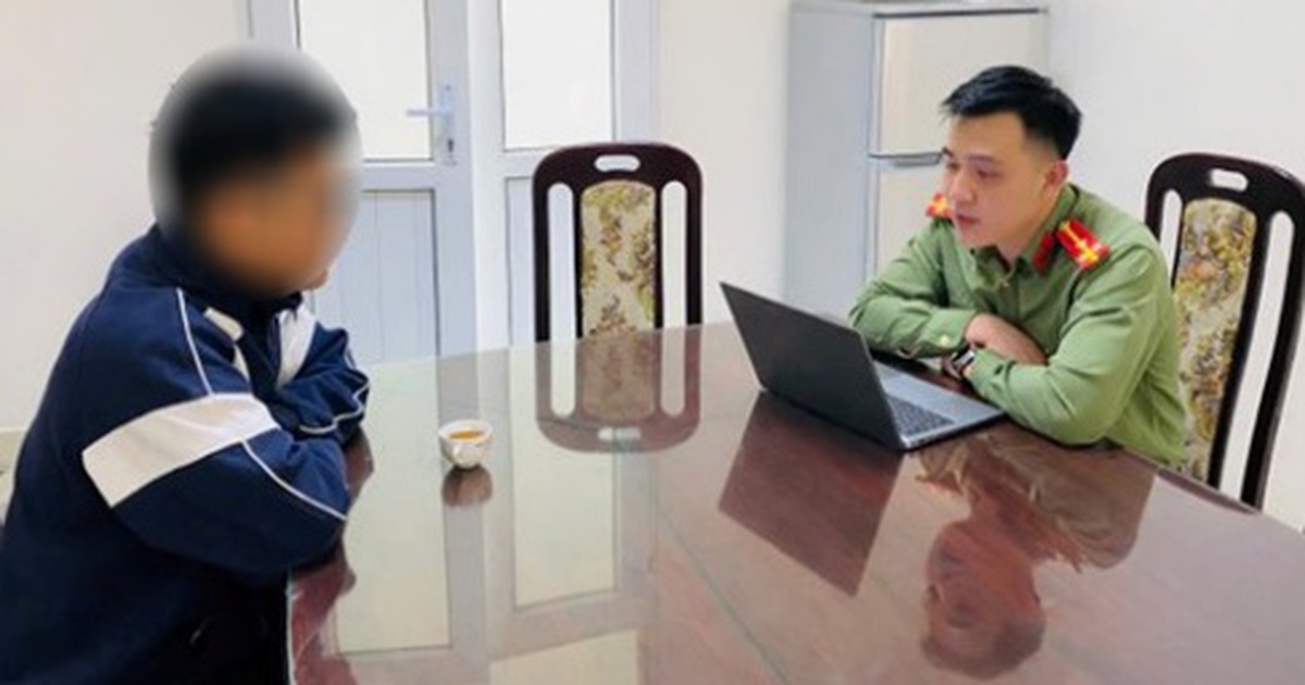 Nhân viên bán xe điện bị phạt 7,5 triệu đồng vì loan tin 'xăng còn lên 40.000 đồng'