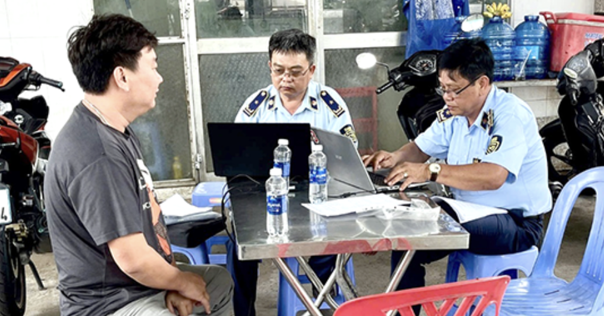 Cần Thơ phát hiện nhiều cây xăng vi phạm khi bán hàng