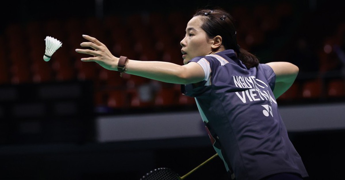 Nguyễn Thùy Linh thua đáng tiếc thần đồng cầu lông Nhật Bản tại giải Thụy Sĩ