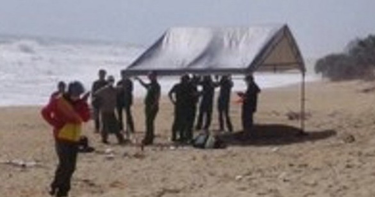 Hai thi thể dạt vào bờ biển Quảng Ngãi là hai ngư dân trên tàu cá Quảng Trị mất tích