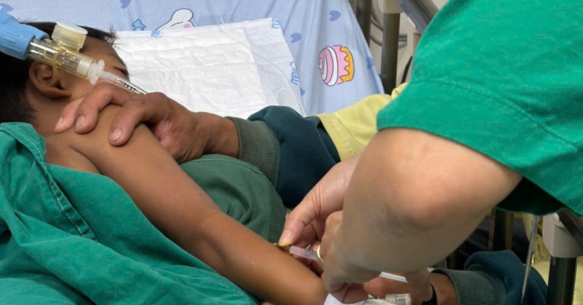 Chạy đua thời gian đưa thuốc hiếm trị botulinum về Đà Nẵng kịp cứu bệnh nhi ngộ độc