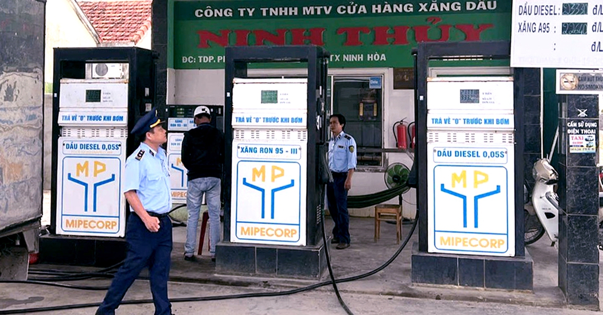 Khánh Hòa lập đường dây nóng tiếp nhận xử lý, theo dõi việc bán xăng dầu