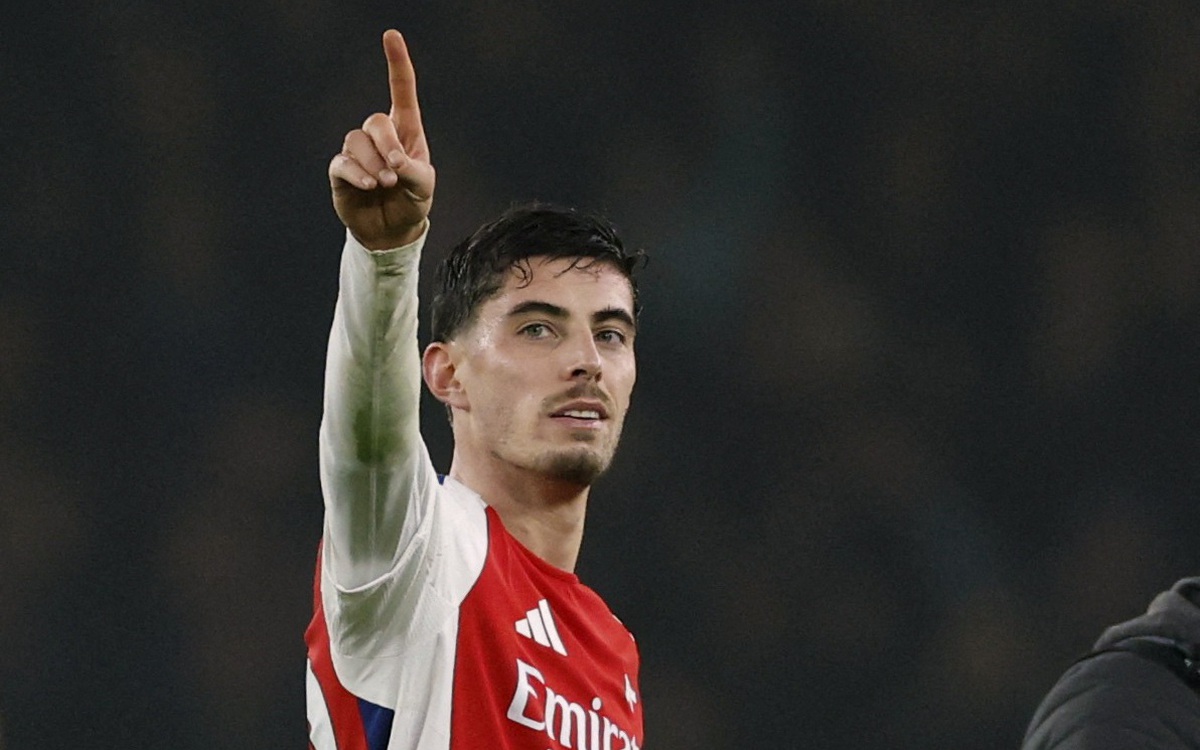 Siêu máy tính dự đoán vòng 30 Giải ngoại hạng Anh