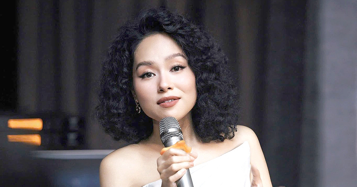 Hoàng Quyên trở lại với River