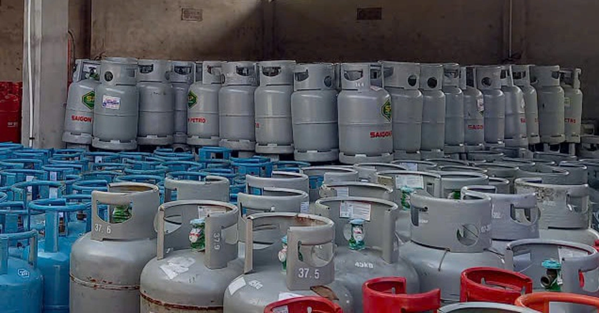 Sau 3 kỳ điều chỉnh tăng, giá gas giảm 18.000 đồng/bình 12kg