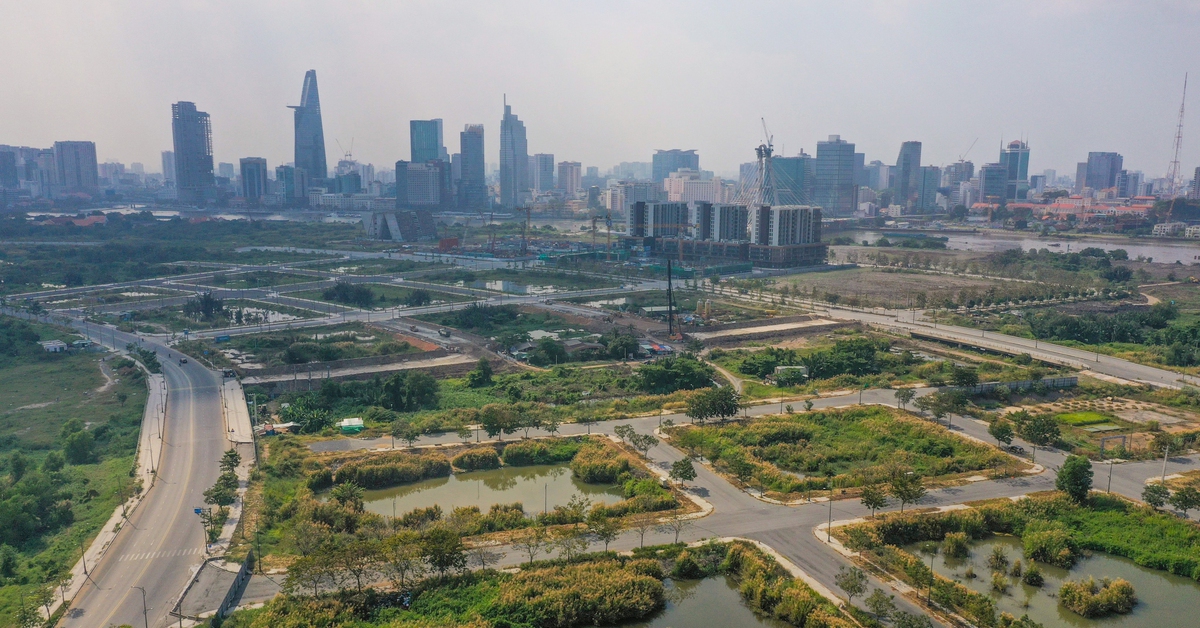 Năm 2026 TP.HCM sẽ đấu giá 8 lô đất ở Thủ Thiêm và 42 nhà đất