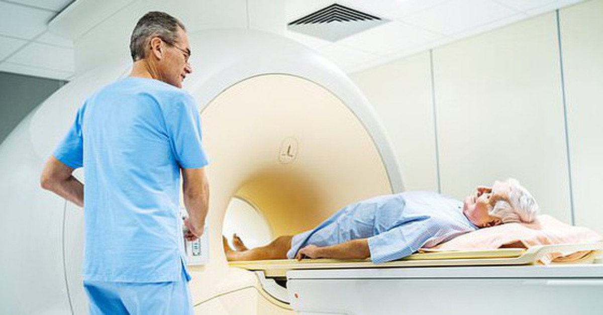 Chuyên gia quốc tế khuyên nam từ trên 50 tuổi nên chụp MRI nhanh phát hiện sớm ung thư