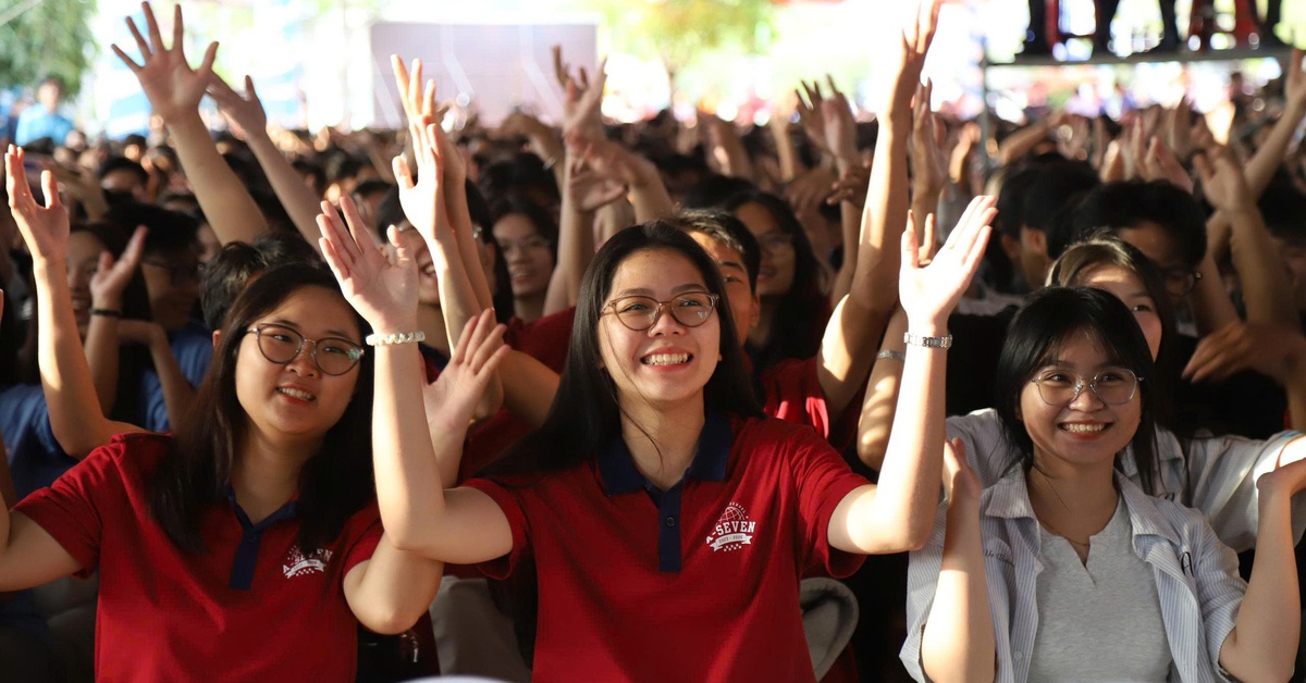Muốn làm trong lĩnh vực dầu mỏ, dầu khí, học ngành gì?