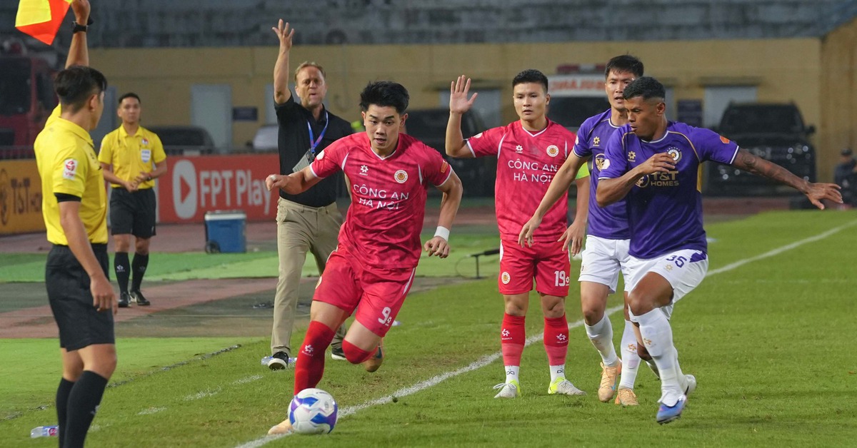 Trực tuyến Ninh Bình - Công An Hà Nội (18h): trận cầu 6 điểm