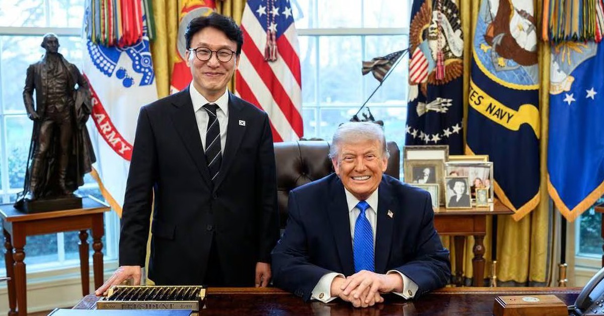 Ông Trump bất ngờ gặp Thủ tướng Hàn, hỏi chuyện đối thoại với ông Kim Jong Un