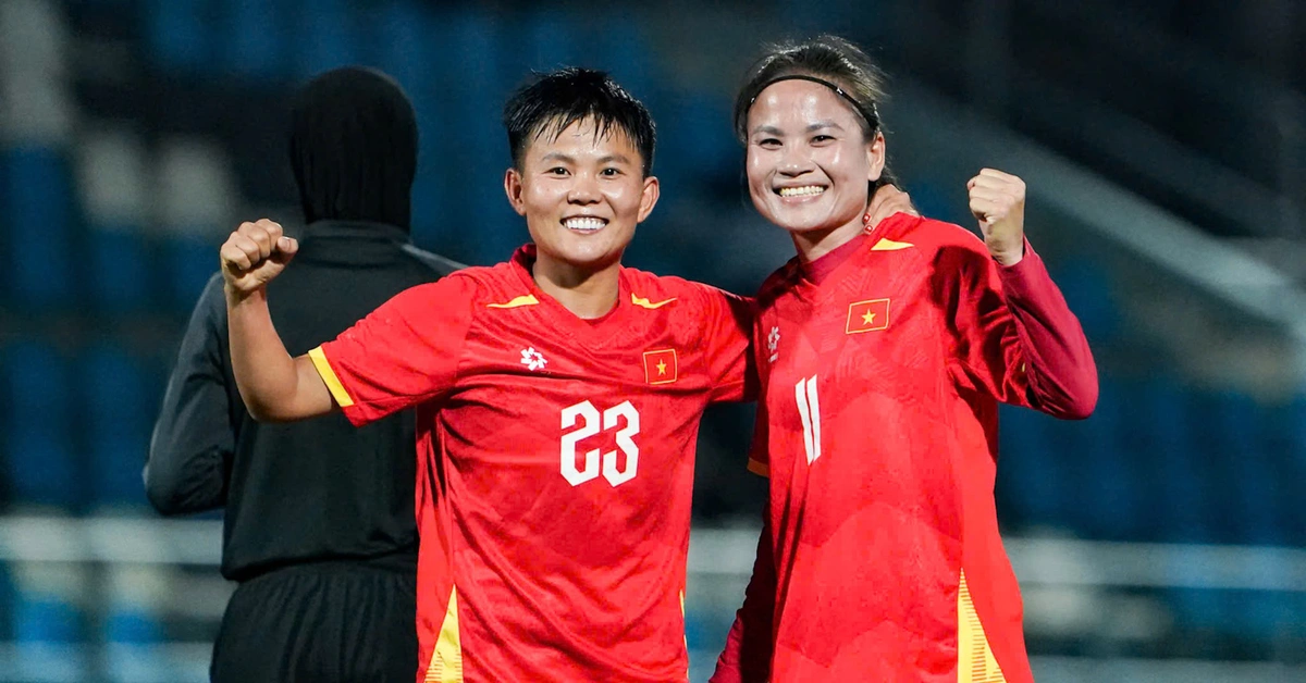 Người hâm mộ ủng hộ HLV nữ dẫn dắt tuyển nữ Việt Nam