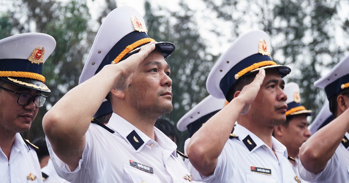 Tưởng niệm chiến sĩ Gạc Ma: Mãi nhớ về sự hy sinh của các anh