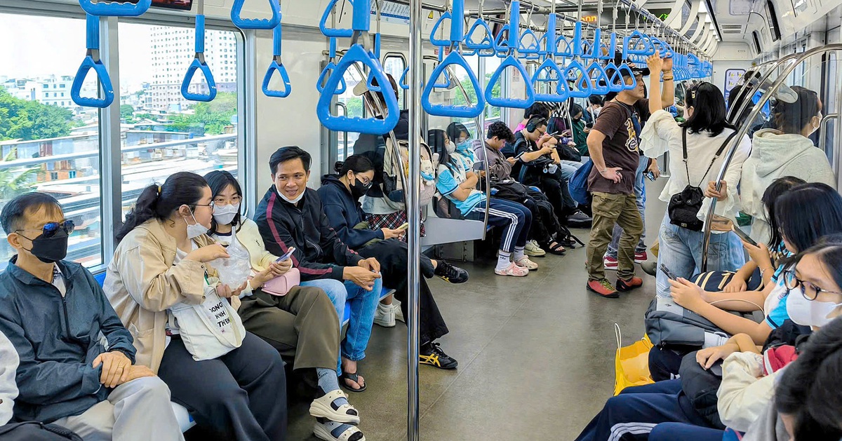 Thay đổi thói quen đi lại khi xăng dầu tăng giá