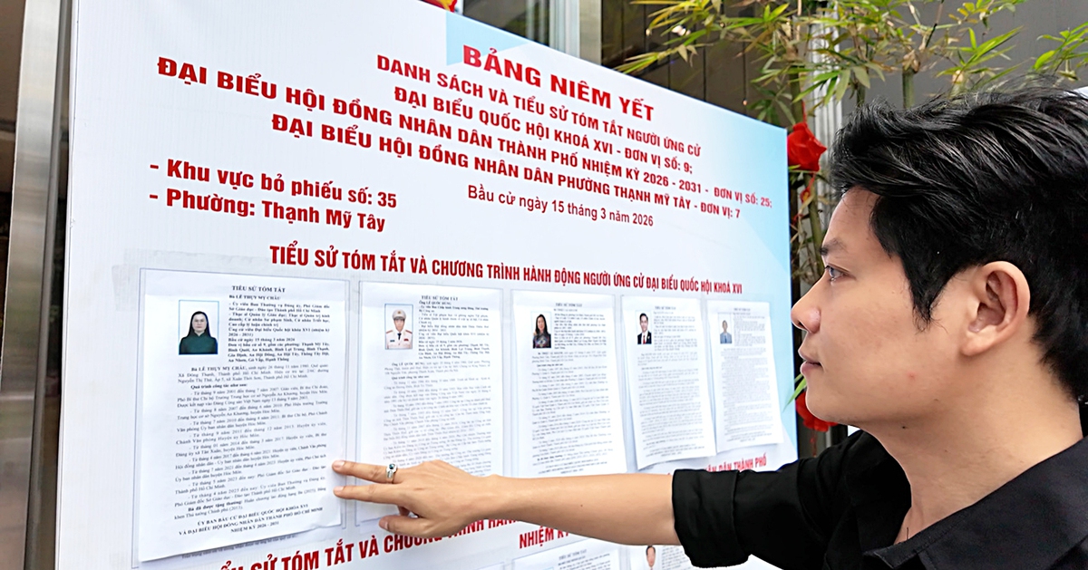 Nguyễn Văn Chung viết ca khúc ngày bầu cử