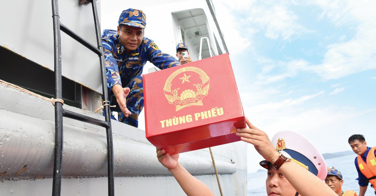 Ngày hội toàn dân đi bầu cử 15-3: Chọn người tài đức, hành động quyết liệt để phát triển đất nước