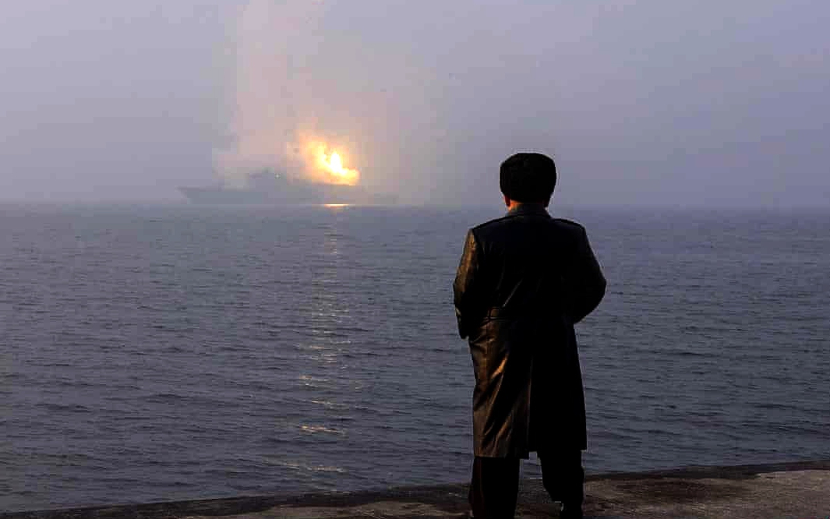 Triều Tiên phóng hơn 10 tên lửa đạn đạo giữa lúc Mỹ - Hàn tập trận