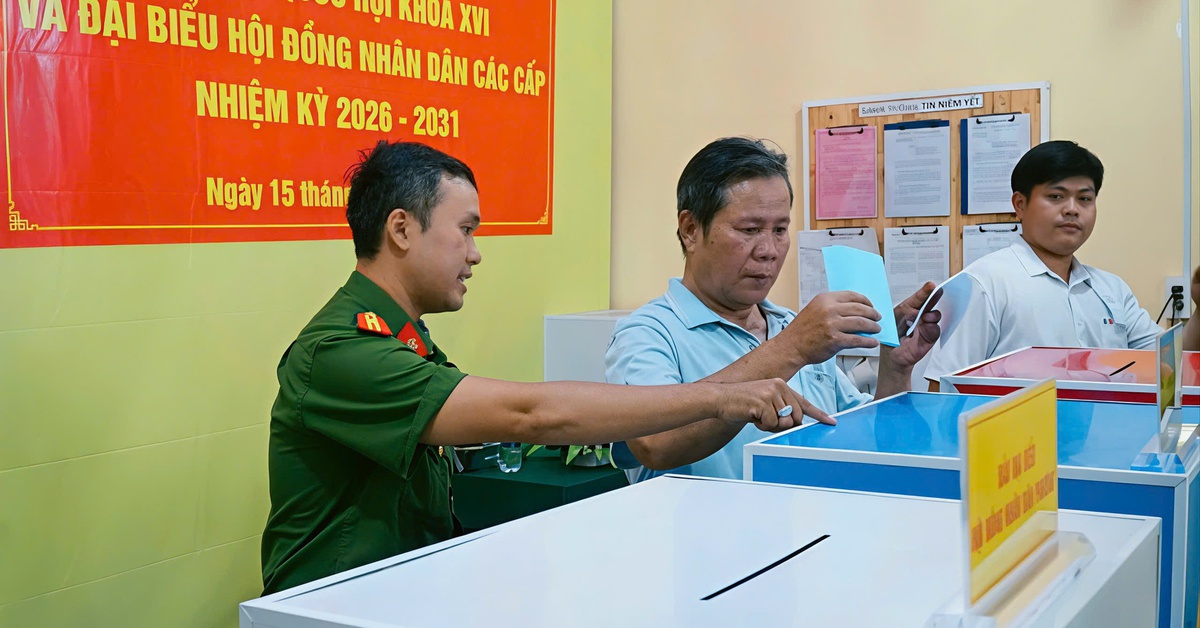 Một ngày bảo vệ 'ngày hội toàn dân' của công an cơ sở tại TP.HCM