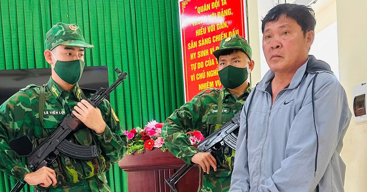 Bắt quả tang vụ vận chuyển gần 100kg thuốc nổ ở đảo Lý Sơn