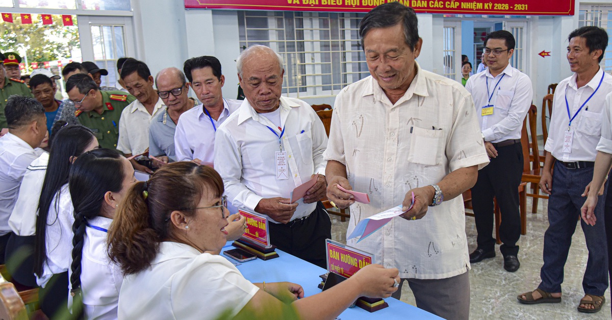 Ngày hội bầu cử ở Cần Giờ cũ: Nhiều lần đi bầu, lần nào cũng xúc động