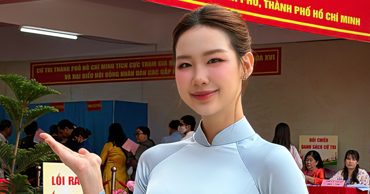 Hoa hậu Bảo Ngọc, Thanh Thủy, nhạc sĩ Nguyễn Văn Chung cùng nhiều nghệ sĩ đi bầu cử