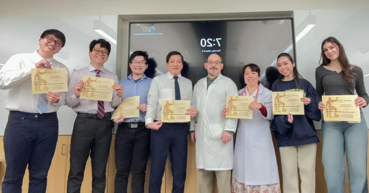 Sinh viên y khoa Tân Tạo thực tập tại Hoa Kỳ