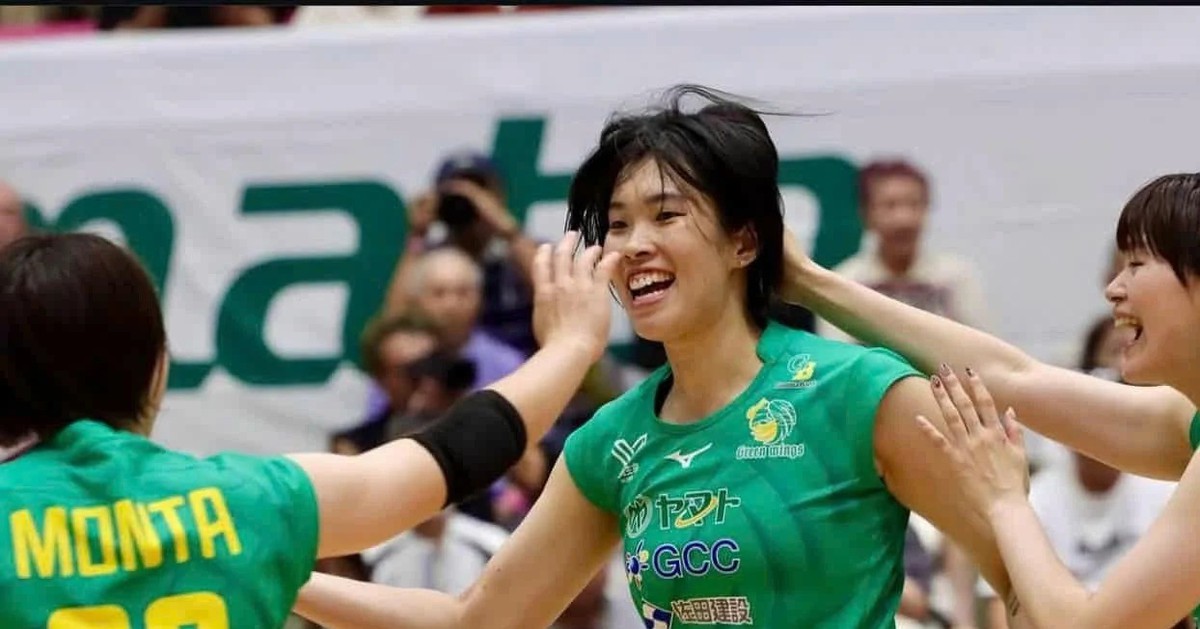 Thanh Thúy lần thứ 2 đánh bại Bích Thủy tại giải bóng chuyền Nhật Bản