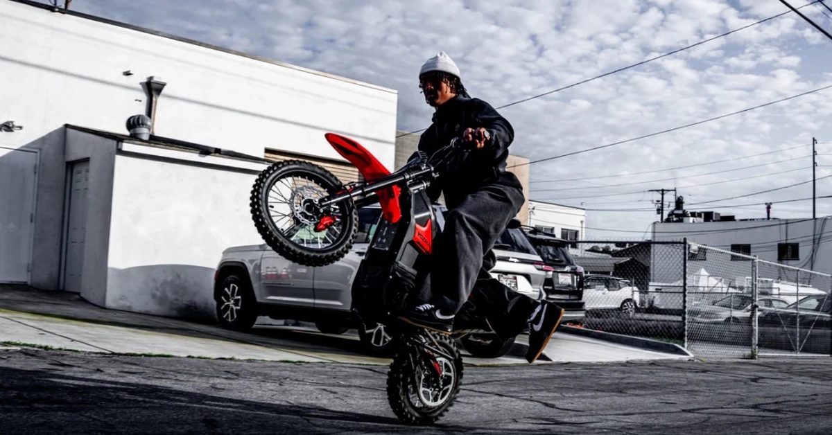 Xe máy điện giá chỉ ngang Honda Air Blade: Chạy 80km/h, đi gần 100km/sạc, nhưng một điểm trừ lớn