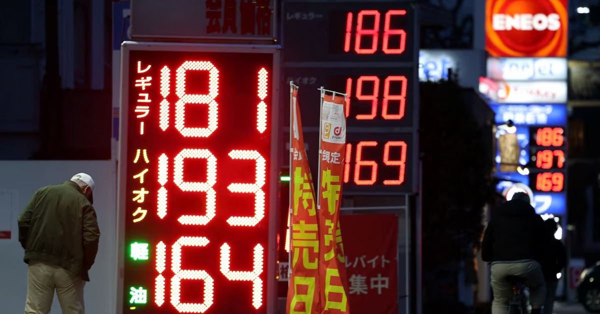 Nhật Bản sắp tung 80 triệu thùng dầu dự trữ giữa lúc xung đột Trung Đông leo thang