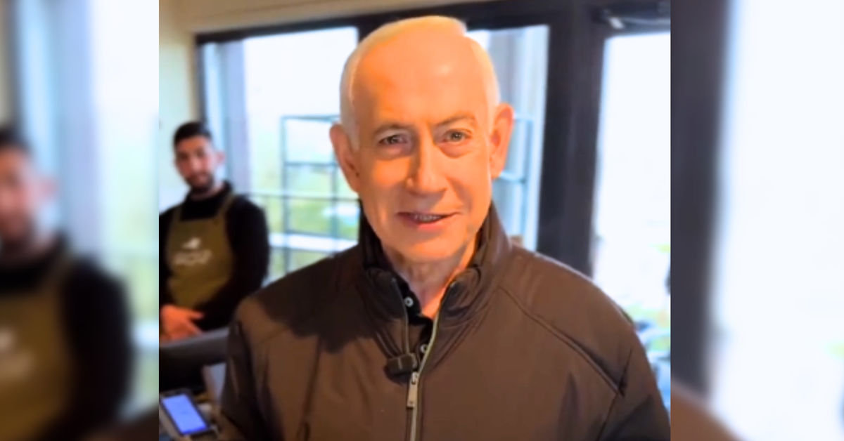 Ông Netanyahu đăng video đi uống cà phê, bác tin đồn đã thiệt mạng