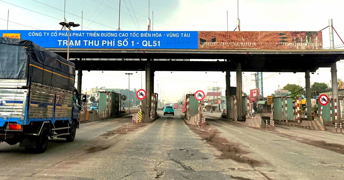 2 trạm thu phí bỏ hoang chình ình trên quốc lộ 51, vì sao?