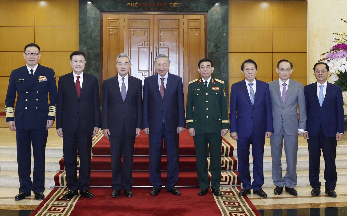 Tổng Bí thư Tô Lâm tiếp 3 Bộ trưởng Bộ Ngoại giao, Bộ Quốc phòng và Bộ Công an Trung Quốc