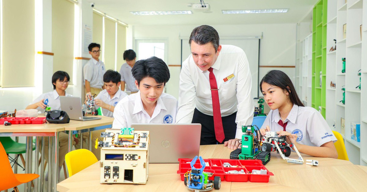 Một trường quốc tế đạt 14 giải cao Kỳ thi học sinh giỏi lớp 12