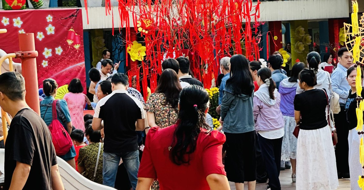 Chi 64 triệu đồng 'giữ chỗ' cho con ở trường quốc tế, không học là mất