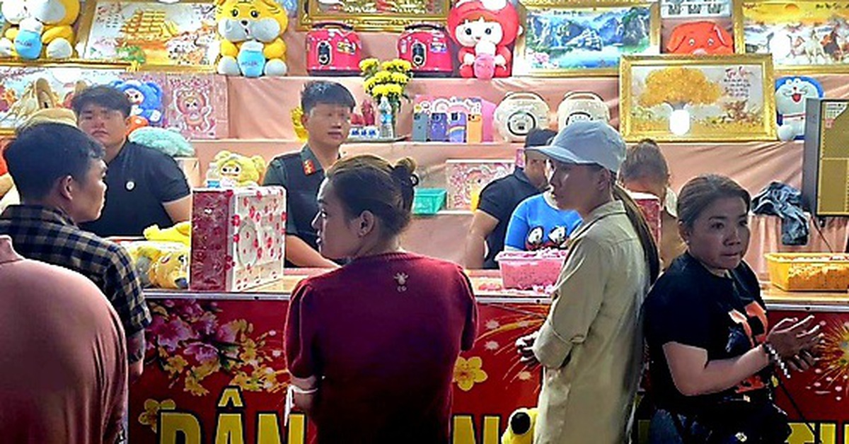 Bắt nhóm tổ chức 'bốc thăm trúng thưởng' trong hội chợ ở Tây Ninh để lừa đảo
